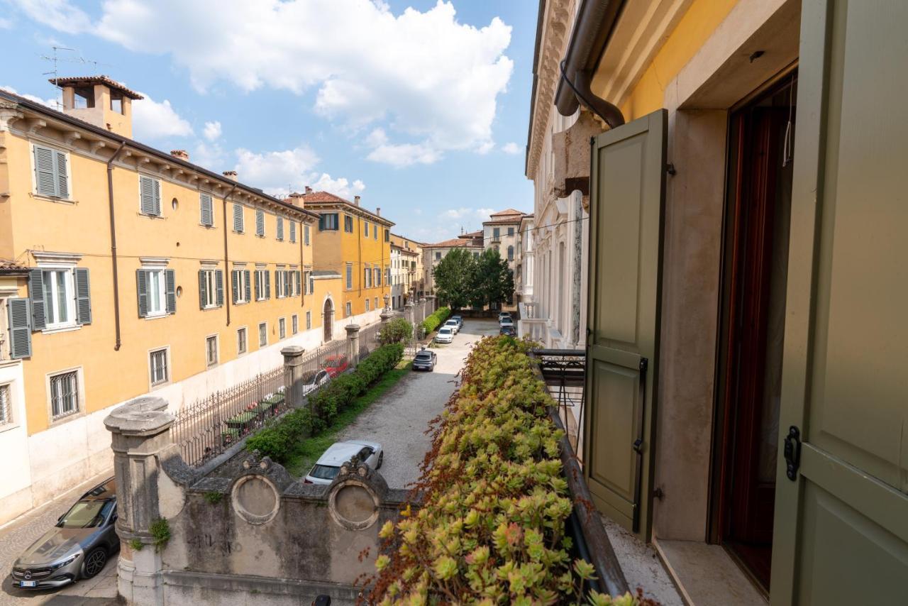 Terrazza Garibaldi Apartamento Verona Exterior foto